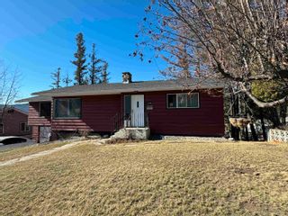 Photo 2: 527 N 4TH Avenue in Williams Lake: Williams Lake - City House for sale : MLS®# R2851643