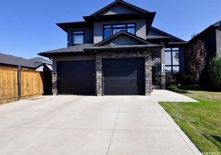 Photo 1: 110 Wright Crescent in Saskatoon: Arbor Creek Residential for sale : MLS®# SK946323