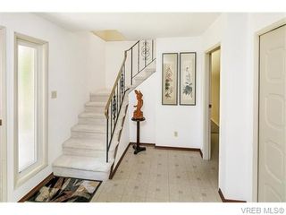 Photo 7: 4524 Tiedemann Pl in VICTORIA: SE Gordon Head House for sale (Saanich East)  : MLS®# 742554
