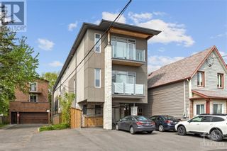 Photo 1: 246 WESTHAVEN CRESCENT UNIT#B in Ottawa: House for rent : MLS®# 1350143