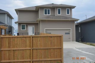 Photo 2: 641 DOUGLAS Drive in Swift Current: Residential for sale : MLS®# SK909932