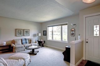 Photo 3: 52 Sackville Drive SW in Calgary: Southwood Detached for sale : MLS®# A1234268
