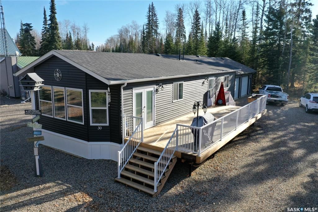 Main Photo: 30 Andrews Avenue in Candle Lake: Residential for sale : MLS®# SK912123