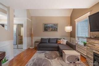 Photo 5: 4 8700 BLUNDELL Road in Richmond: Garden City Townhouse for sale in "ALBANY MEWS" : MLS®# R2653172