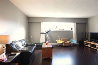 Photo 15: 3081 E 6TH Avenue in Vancouver: Renfrew VE House for sale (Vancouver East)  : MLS®# R2427949