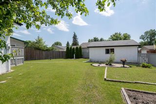 Photo 24: 215 Thurlby Road in Winnipeg: Sun Valley Park Residential for sale (3H)  : MLS®# 202217800