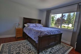 Photo 12: 1119 CHASTER Road in Gibsons: Gibsons & Area House for sale (Sunshine Coast)  : MLS®# R2425365