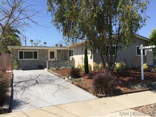 Photo 1: CLAIREMONT House for sale : 4 bedrooms : 5174 Acuna St in San Diego