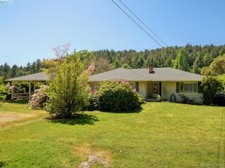 Photo 1: 5266 Old West Saanich Rd in VICTORIA: SW West Saanich House for sale (Saanich West)  : MLS®# 814026