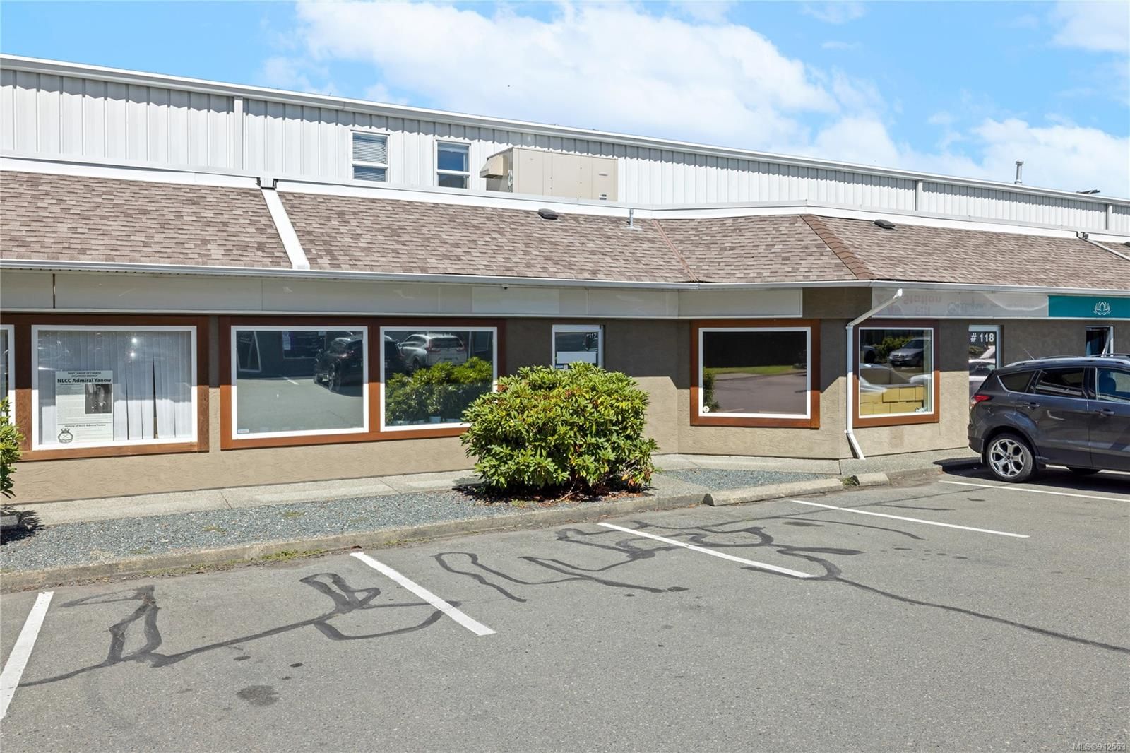 Main Photo: 117 425 E Stanford Ave in Parksville: PQ Parksville Office for sale (Parksville/Qualicum)  : MLS®# 912553