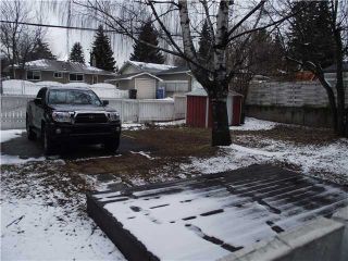 Photo 3: 31 HEALY Drive SW in CALGARY: Haysboro Residential Detached Single Family for sale (Calgary)  : MLS®# C3514062
