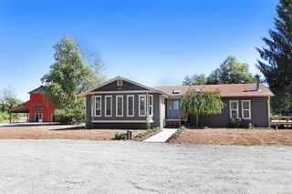 Photo 3: 2144 Anderton Rd in Comox: CV Comox Peninsula House for sale (Comox Valley)  : MLS®# 854476