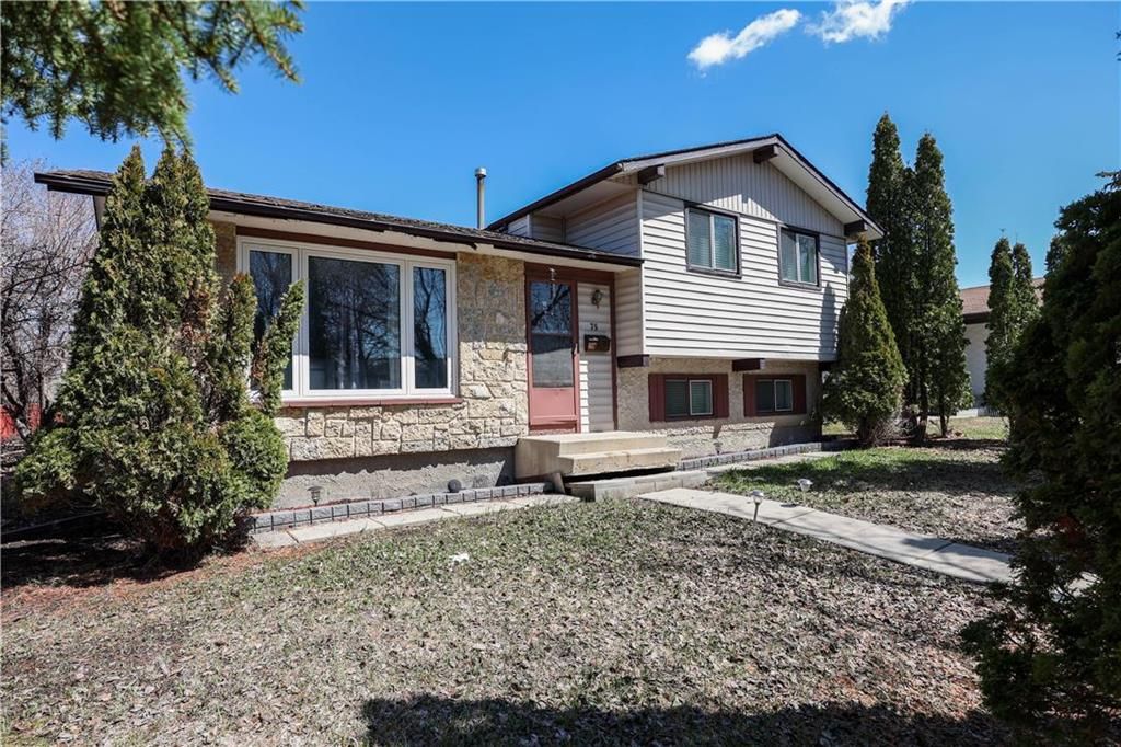 Main Photo: 75 Dzyndra Crescent in Winnipeg: Mission Gardens Residential for sale (3K)  : MLS®# 202210018