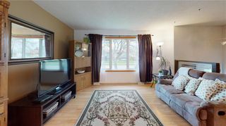 Photo 4: 225 Wales Avenue in Winnipeg: Meadowood Residential for sale (2E)  : MLS®# 202210157