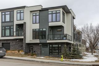 Photo 2: 1702 19 Avenue SW in Calgary: Bankview Row/Townhouse for sale : MLS®# A1078648