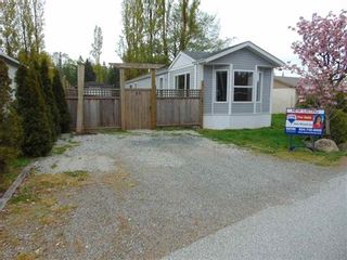 Photo 1: 40 1413 SUNSHINE COAST HIGHWAY in Gibsons: Gibsons & Area Manufactured Home for sale (Sunshine Coast)  : MLS®# R2062747
