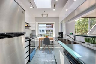 Photo 8: 46 1383 W 7TH Avenue in Vancouver: Fairview VW Townhouse for sale in "THE NOTTINGHAM" (Vancouver West)  : MLS®# R2727330
