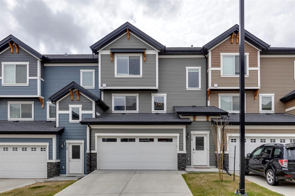 Main Photo: 114 Nolan Hill Heights NW in Calgary: Nolan Hill Row/Townhouse for sale : MLS®# A2047651