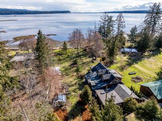 Main Photo: 7908 Carter Rd in Fanny Bay: CV Union Bay/Fanny Bay House for sale (Comox Valley)  : MLS®# 955436