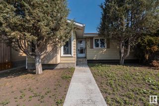 Photo 1: 2527 89 Street in Edmonton: Zone 29 House for sale : MLS®# E4341275