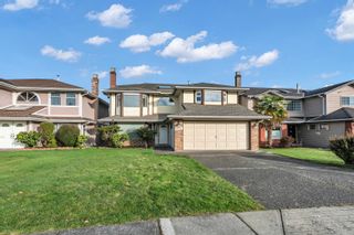 Main Photo: 3891 SCOTSDALE Place in Richmond: Steveston North House for sale : MLS®# R2873554