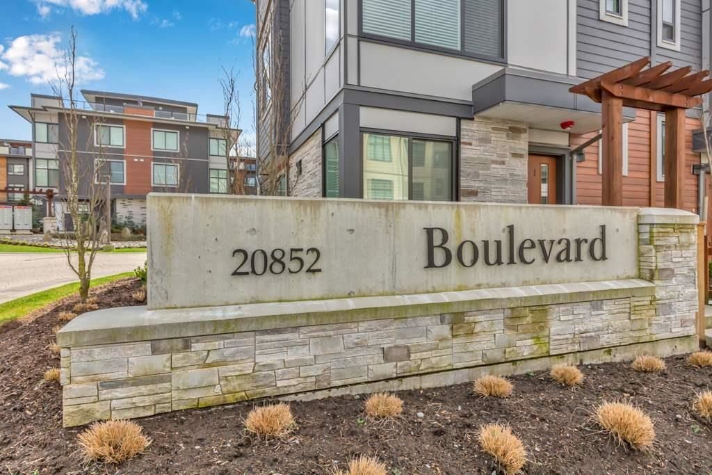 Main Photo: 38 20852 78B Avenue in Langley: Willoughby Heights Townhouse for sale in "Boulevard South" : MLS®# R2655397