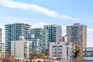 Photo 26: 703 1315 CARDERO Street in Vancouver: West End VW Condo for sale in "DIANNE COURT" (Vancouver West)  : MLS®# R2562868