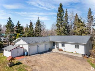Photo 1: 27 2320 TWP RD 540: Rural Lac Ste. Anne County House for sale : MLS®# E4386124