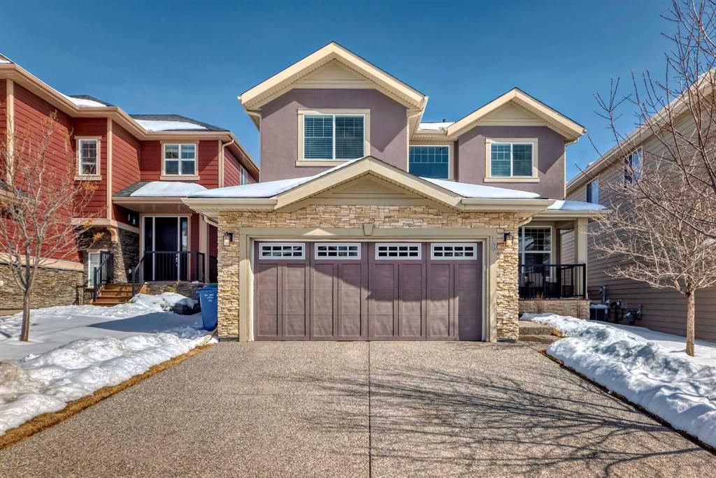 Main Photo: 18 Rockford Road NW in Calgary: Rocky Ridge Detached for sale : MLS®# A2120073