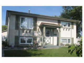 Photo 1: 78 GAINSBOROUGH Cove in WINNIPEG: Maples / Tyndall Park Residential for sale (North West Winnipeg)  : MLS®# 2900776