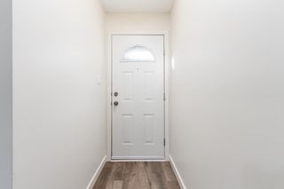 Photo 2: 398 CLAREVIEW Road in Edmonton: Zone 35 Townhouse for sale : MLS®# E4268976