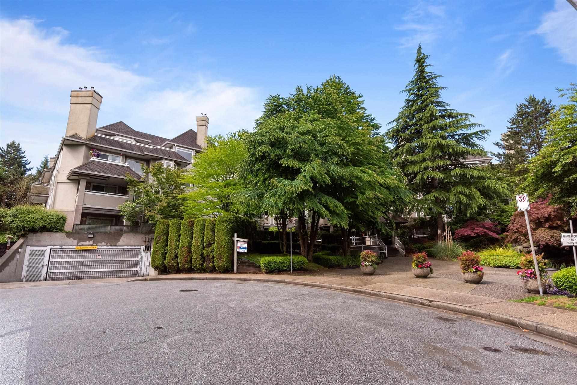Main Photo: 407 3738 NORFOLK Street in Burnaby: Central BN Condo for sale in "WINCHELSEA" (Burnaby North)  : MLS®# R2594242