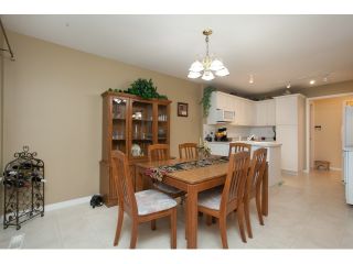 Photo 7: 54 15959 82ND Avenue in Surrey: Fleetwood Tynehead Townhouse for sale in "CHERRY TREE LANE" : MLS®# R2035228
