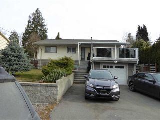 Photo 1: 2093 CONCORD Avenue in Coquitlam: Cape Horn House for sale : MLS®# R2446348