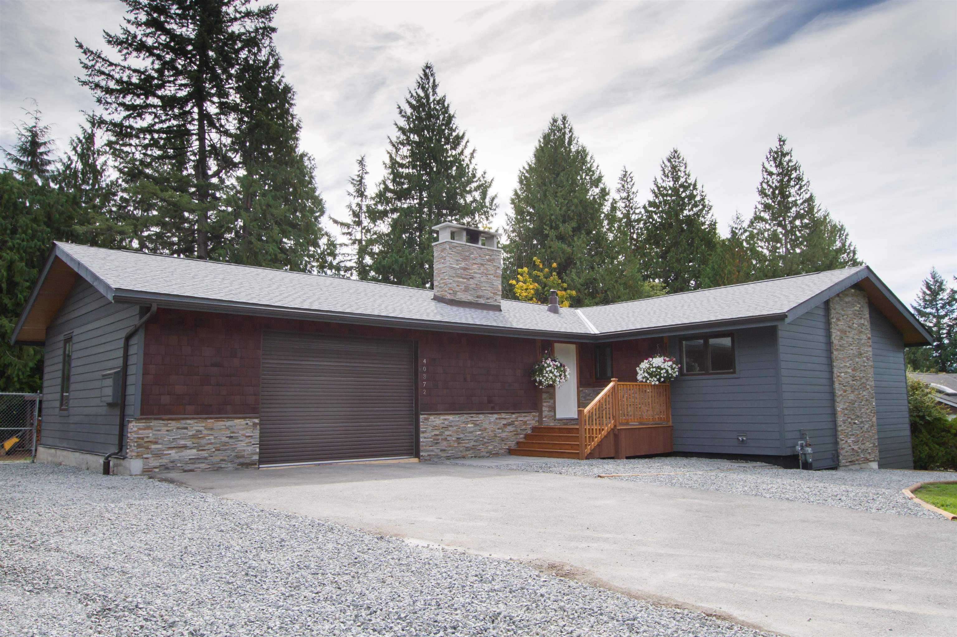 Main Photo: 40372 SKYLINE Drive in Squamish: Garibaldi Highlands House for sale in "Garibald Highlands" : MLS®# R2619172