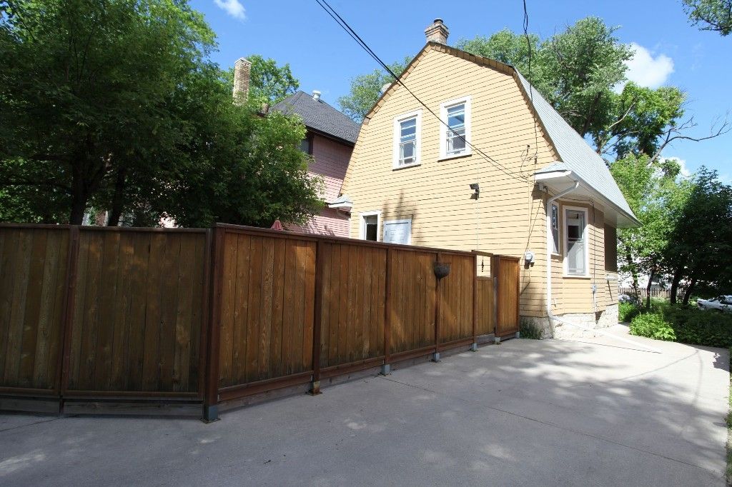 Photo 49: Photos: 64 Evanson Street in Winnipeg: WOLSELEY Single Family Detached for sale (West Winnipeg)  : MLS®# 1415941