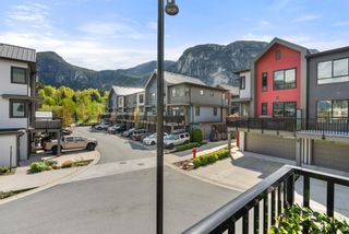 Photo 15: 1369 MARINASIDE Place in Squamish: Valleycliffe Townhouse for sale in "SEA & SKY" : MLS®# R2894559