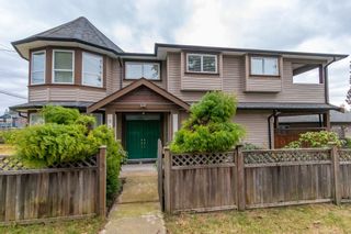 Photo 2: 939 ROBINSON Street in Coquitlam: Coquitlam West 1/2 Duplex for sale : MLS®# R2751737