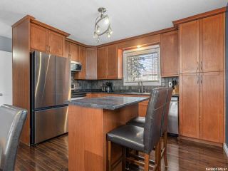 Photo 8: 318 Acadia Drive in Saskatoon: West College Park Residential for sale : MLS®# SK966514