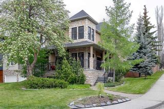 Main Photo: 2202 31 Avenue SW in Calgary: Richmond Detached for sale : MLS®# A2137490