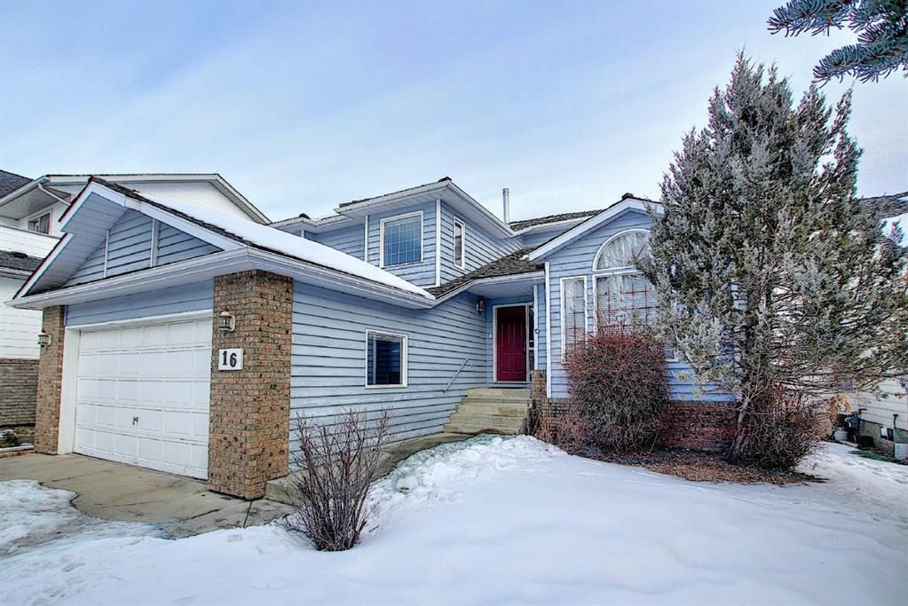 Main Photo: 16 Evergreen Gardens SW in Calgary: Evergreen Detached for sale : MLS®# A1072700
