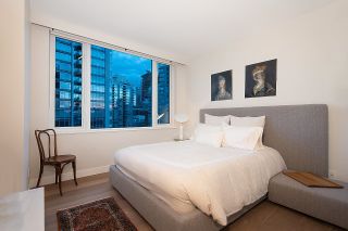 Photo 17: 1802 323 JERVIS Street in Vancouver: Coal Harbour Condo for sale in "ESCALA" (Vancouver West)  : MLS®# R2744714