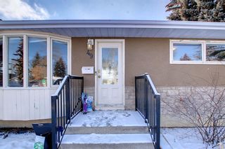 Photo 2: 49 ROSSDALE Road SW in Calgary: Rosscarrock Detached for sale : MLS®# A2014032