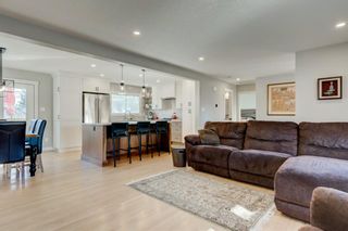 Photo 12: 2627 63 Avenue SW in Calgary: Lakeview Detached for sale : MLS®# A1178501