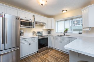 Photo 11: 103 4001 OLD CLAYBURN Road in Abbotsford: Abbotsford East Townhouse for sale : MLS®# R2755553