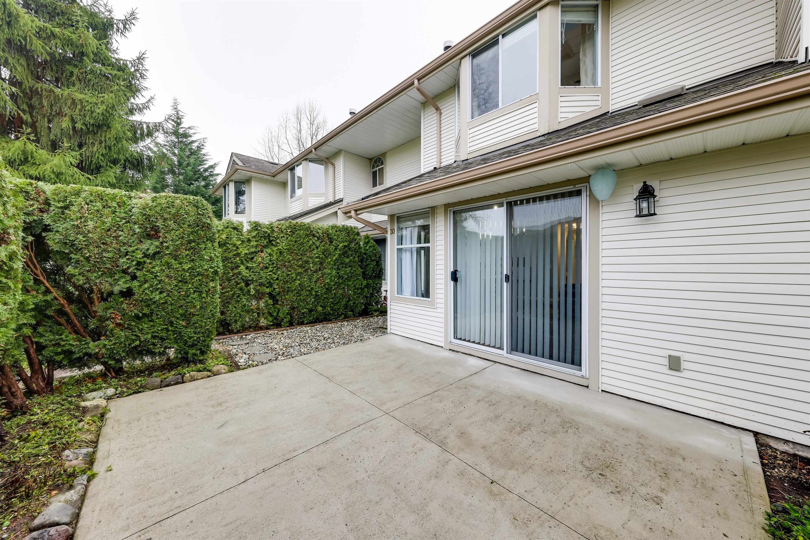 Photo 22: Photos: 30 9045 WALNUT GROVE Drive in Langley: Walnut Grove Townhouse for sale in "BRINDLEWOODS" : MLS®# R2644785