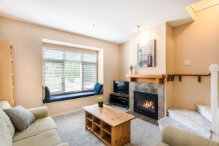 Photo 3: 244 15 SIXTH Avenue in New Westminster: GlenBrooke North Townhouse for sale : MLS®# R2458563