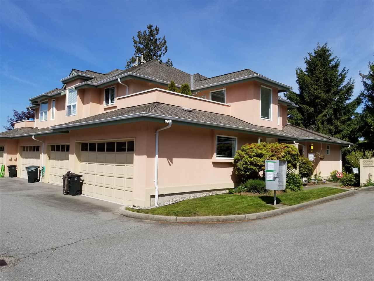 Main Photo: 12 19044 118B Avenue in Pitt Meadows: Central Meadows Townhouse for sale in "PIONEER MEADOWS" : MLS®# R2346893
