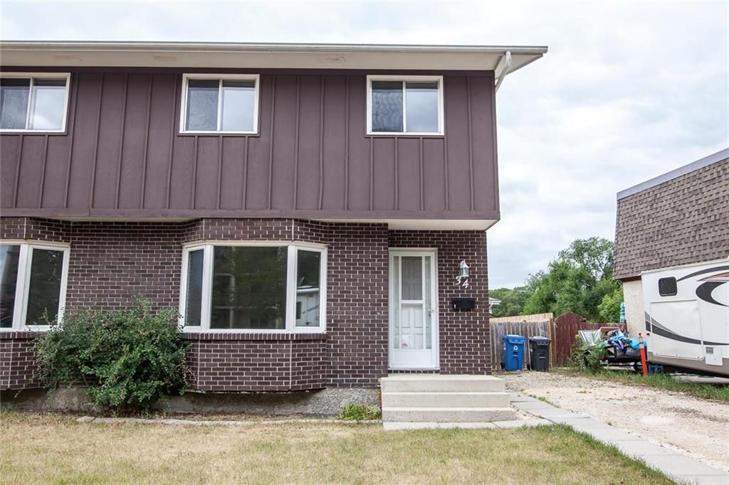 Main Photo: 34 Reay Crescent in Winnipeg: Valley Gardens Residential for sale (3E)  : MLS®# 202118935