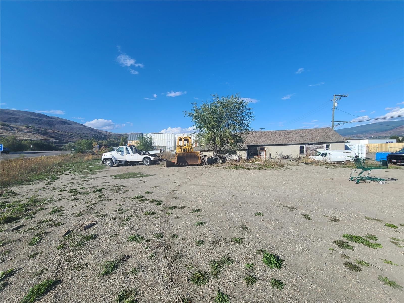 Main Photo: 4600 4604 34 Street, in Vernon: Vacant Land for lease : MLS®# 10265223